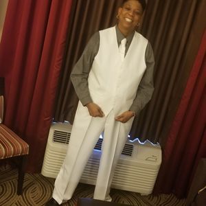 Meet your Posher, Stacy